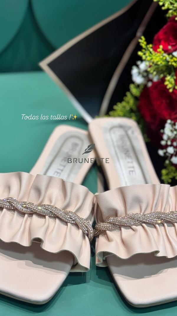 PLANAS NUDE CON ACCESORIO